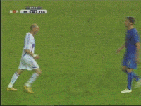Voilà ZIZOU   en  pleine   action